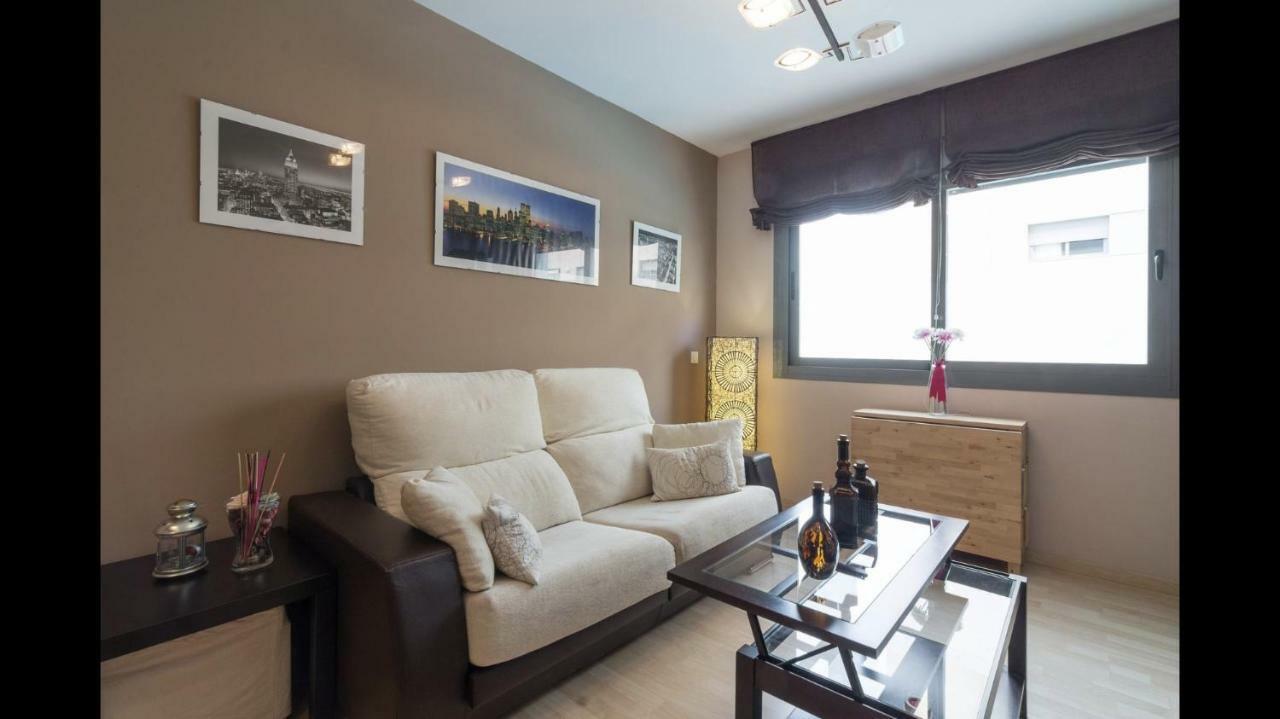 Apartamento Playa Y Piscina 1-2 Personas Malaga Exterior photo